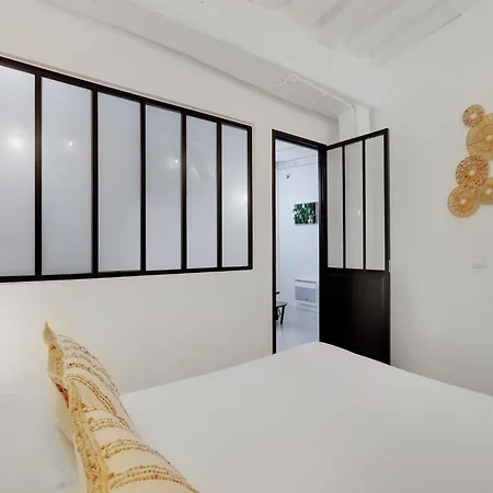 Apartment Magnificent -2br-4p- Le Marais *