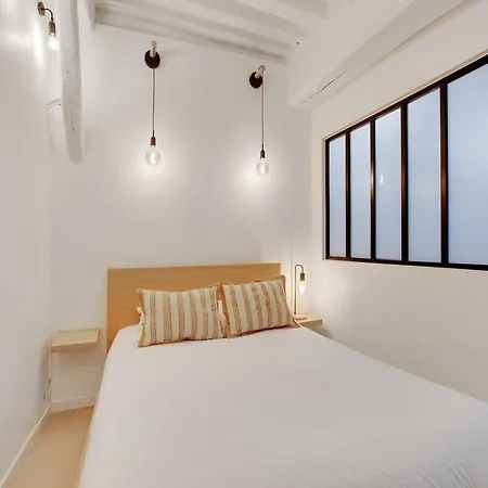 Apartment Magnificent -2br-4p- Le Marais